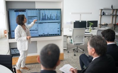 How to build a data analytics team for digital business